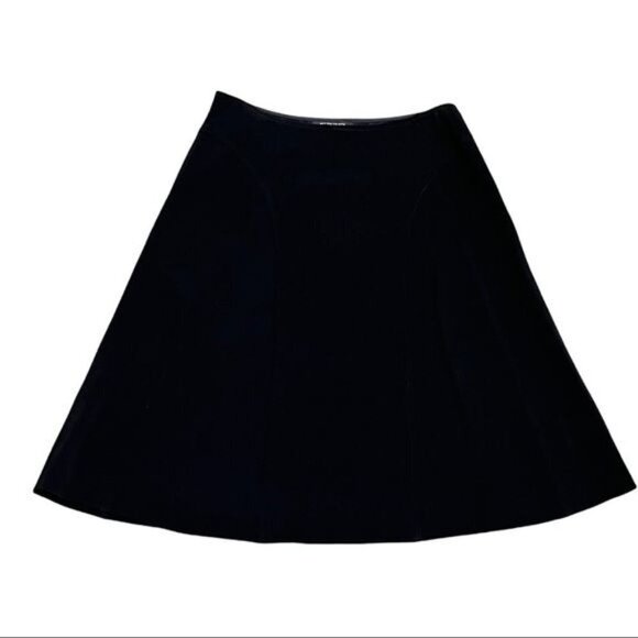 NWT Ellen Tracy Black Flared Skirt Size 8 - Picture 1 of 9